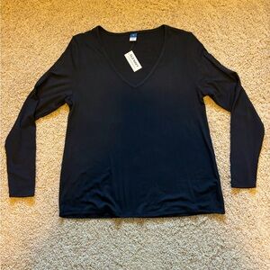 NWT Old Navy classic long sleeve shirt